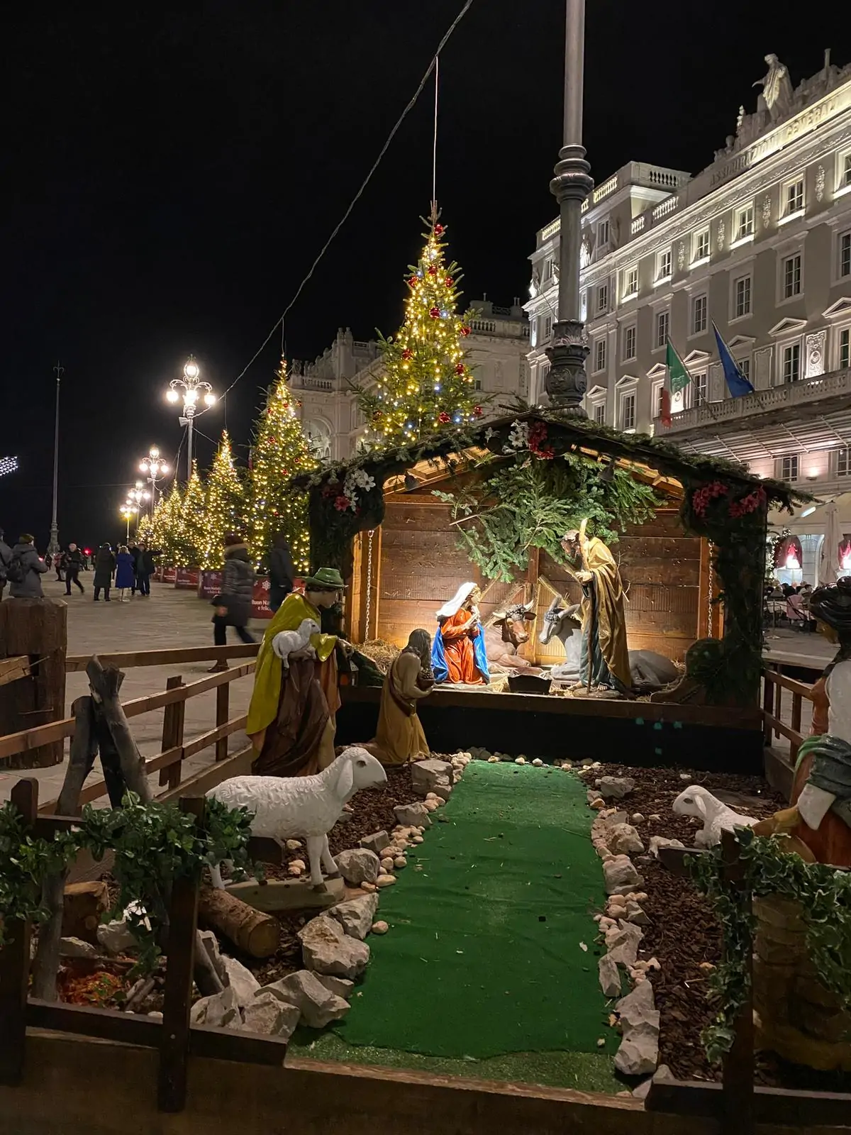 Predbožićni izlet u Trst i Miramare - IPA Istra 