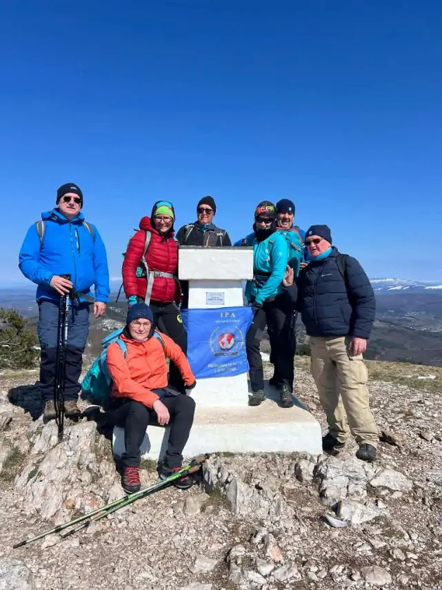 Ljubo Žaja i IPA LJubljana u pohodu na Slavnik - IPA Istra